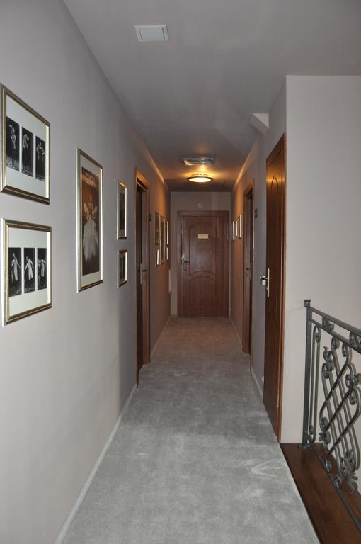Villa Del Arte Bed & Breakfast Wadowice Kültér fotó