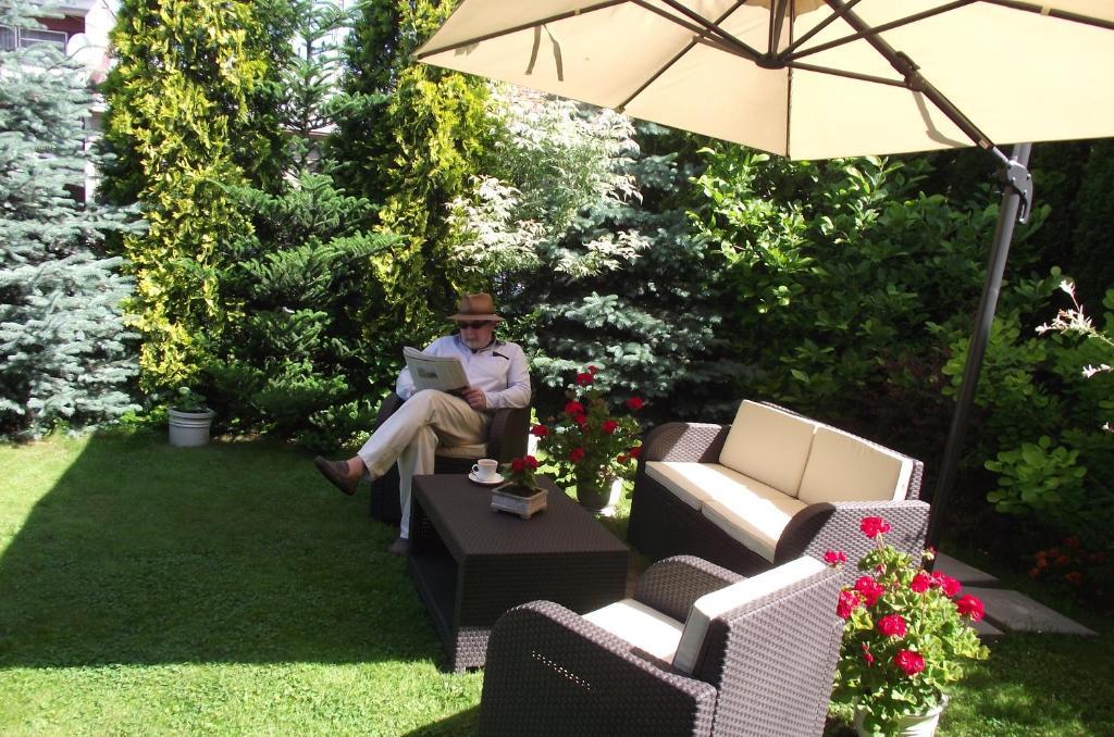 Villa Del Arte Bed & Breakfast Wadowice Kültér fotó